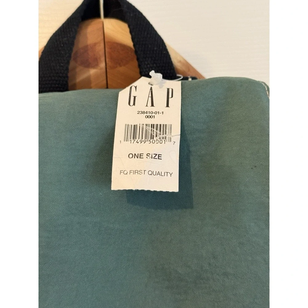 GAP vintage 90s